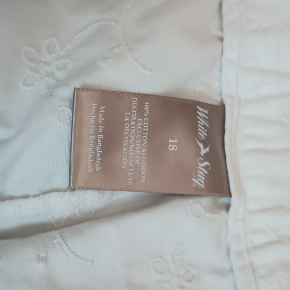 White Stag White Embroidered Capris 18 - Picture 7 of 8
